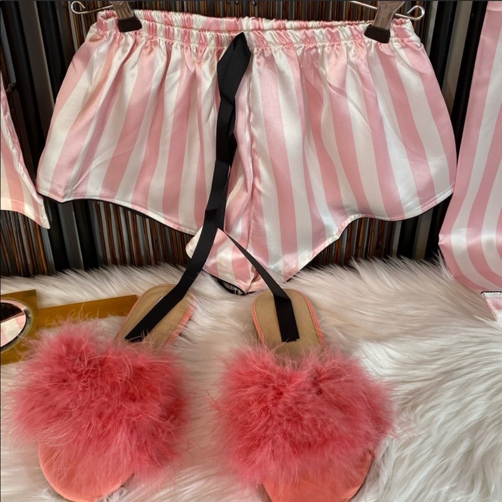 New Pajamas, Set, Silky, Smooth, 4 piece set, Brand New, new pajama set - Picture 11 of 14